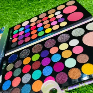 Romantic color beauty book Makeup Palette 82 Colors - Image 2