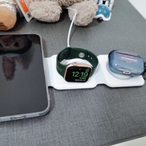 15W 3 in 1 Magnetic Wireless Charger Phone Induction Fast Charging Stand for Phone - Image 3