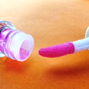 6 Pcs Cute Bear Changing Lip Gloss Set Moisturizing Magic Tint Liquid Lipstick | Royal Lipstics (Random Color) - Image 5