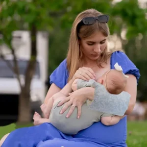 Baby Comfort Hand Pillow Washable Arm pillow cushions for mother to carry baby (Random design & color) - Image 3