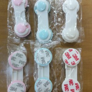 1 Pc - Children Kid Drawer Lock Baby safe Angle Sliding Door Plastic Child safety locks products ( random color ) - Image 1