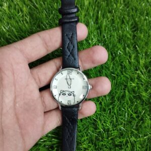 Kayuer Ladies belt Comfortable Wearing Stylish and Casual Quartz Watch Adjustable Buckle to Match Various Occasion Clothes (random color) - Image 1