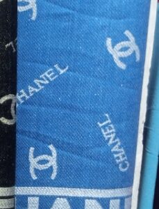 Branded Pashmina two Tone Staller for Winter by Channel - Image 1