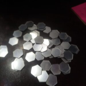 Pack of 50pcs Acrylic Mirror hexagon Shape Stickers/ Wedding /party Decoration Acrylic Mirror ((Silver color ) - Image 1