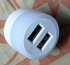 Portable USB Night Light Splitter with 2 Ports for Laptop,PC and CHARGING - Image 4