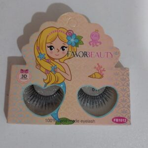 1 Pair of Favor Beauty  3D - Hand Made  Eyelashes - Image 3