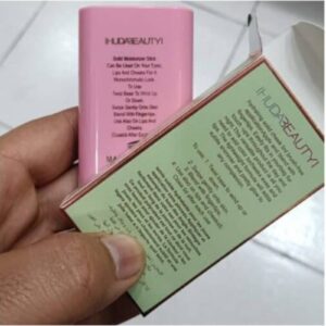 huda beauty On-the-glow Blush - Image 3