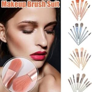 8 Pieces Cute Mini Brushes Pack  (random color) - Image 4