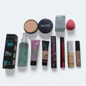 All In One Bundle Make Up Deal 7 in 1 - Image 1