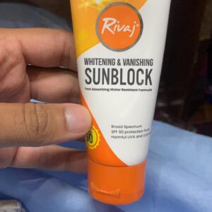 Rivaj UK Sun Block Spf 60 Original Rivaj UK Whitening & Vanishing Sun Block SPF / PA+++ 60 - Image 4