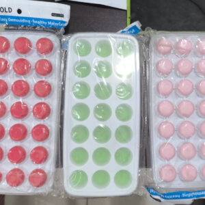 21 Grid Pop Up Ice Cube Tray With Lid Cover  (Random color) - Image 4