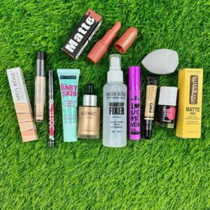 11 Items Makeup Deals, Liquid Concealer, Lip Gloss - Image 1