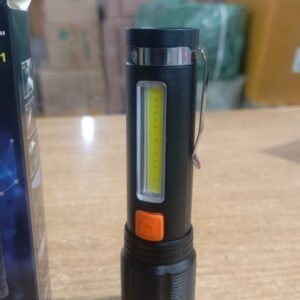 P50 super light rechargeable flashlight - Super bright Led Light - zoomable Rechargeable torch 3 mode - Image 5