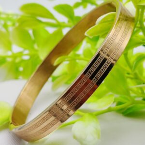 Adjustable Cartier Heart Charm Bracelet ? Imported Luxury Gold Bracelet | Best Quality Artificial Bracelet For Girls & Women | Bracelet For Every Occasion | Elegant Design ? - Image 3