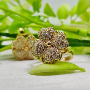 1 Piece Imported Blossoming Elegance Moveable Ring ? Gold & Silver Color Options ?? | Luxurious Design Ring | Adjustable Ring | Ring For Girls & Women ? - Image 1