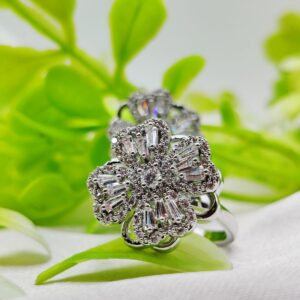1 Piece Imported Dazzling Movable Floral Blossom Adjustable Rings - 2 Color? Variants ?? | Luxurious Design Ring | Adjustable Ring | Ring For Girls & Women ? - Random Color - Image 4