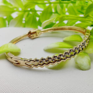 Adjustable Imported Luxury Zig-Zag Crystal Bracelet ? A True Statement of Elegance | Best Quality Artificial Bracelet For Girls & Women | Bracelet For Every Occasion | Elegant Design - Image 1