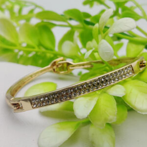 Adjustable Imported Crystal-Embellished Bracelet ? Elegance Redefined! | Best Quality Artificial Bracelet For Girls & Women | Bracelet For Every Occasion | Elegant Design - Image 2