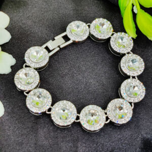 Imported Luxurious Adjustable Bracelet | Best Quality Artificial Bracelet For Girls & Women | Bracelet For Every Occasion | Elegant Design - Image 4