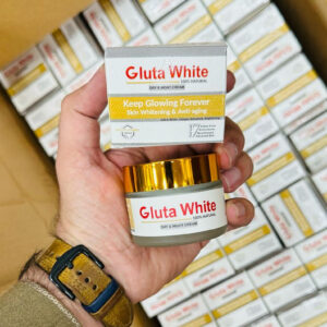 Gluta White Extreme Stronger Light Up And Anti-Aging Day & Night Cream | 50gram - Image 2