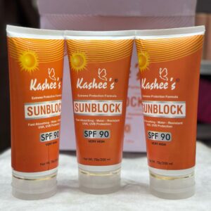 1 Pc Kashee?s Sunblock SPF 90 ? Extreme Protection Formula | Fast Absorbing Water Resistant UVA, UVB Protection 200ml - Image 3