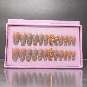 24Pcs O.TWO.O  Nails with accessories - Image 1