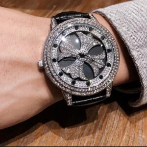 New Luxurious Design Watch for Men & Women | Unisex Watch | Quartz | New Luxury Design - Image 1