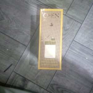 Open Roger & Gallet Perfume For Men - 100 ml | Made in Pakistan - Image 3