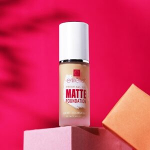 Emelie Liquid Matte Foundation ? Long-Lasting, SPF 25, 2-in-1 Coverage - Shade 1 40 ML - Image 4