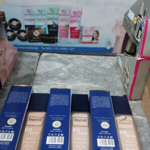 Day Cell Foundation ? Lightweight, Long-Lasting Liquid Base for Smooth Coverage, Natural Radiant Finish, Oil Control, Flawless Look & All-Day Comfort for All Skin Types - Image 5