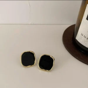 French Square Earrings Elegant Metallic Personalized Irregular Square Earrings Vintage Geometric Studs for Party Gifts Women's Accessories Stylish - Image 4