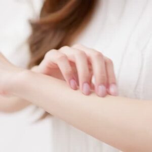 Hand and Body Lotiuon 400 ml Peach , moisturize your skin - Image 1