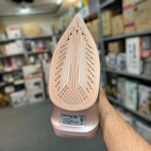 Hannover Steam Iron ? 2200W German Lot | Ceramic Soleplate, Vertical & Burst Steam, Self-Cleaning, Adjustable Temperature Control - Image 3