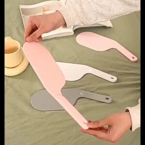 Bed Sheet Tucker ? Easy Bed-Making Tool for Neat, Wrinkle-Free Sheets ( Random color ) - Image 1