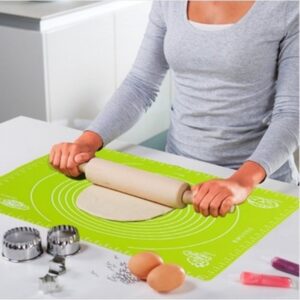 Silicone Pastry Mat ? 14 Inch Round Non-Stick Baking Mat with Measurements ? Food-Grade, Heat-Resistant, Reusable Rolling Surface for Dough, Pizza, Pie, and Fondant (Random Color) - Image 4