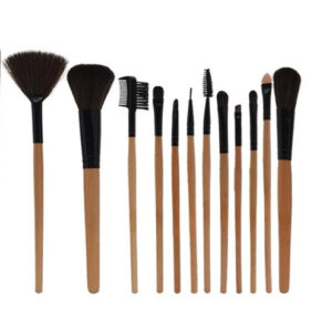 12-Piece Professional Makeup Brush Set with Roll-Up Pouch ? Soft Bristles & Wooden Handles? - Image 3